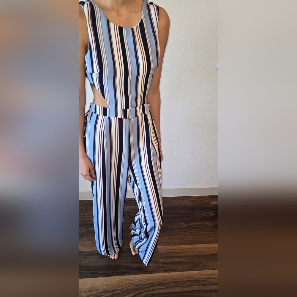 Ambiance Romper Size Small Lightweight
